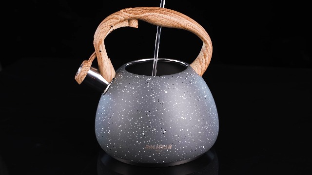 Amazon.com: POLIVIAR Tea Kettle, Black Ti Stovetop Tea Kettle 2.7